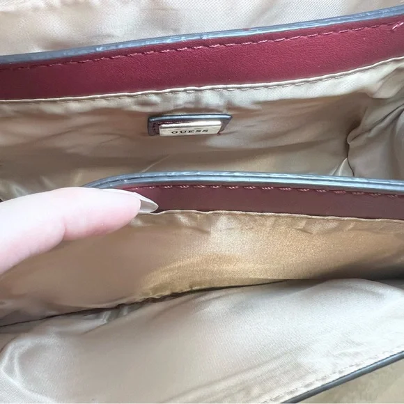 GUESS womens Evie Medium Shoulder Bag Purse Cranberry - Picture 13 of 14